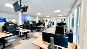 Großraumbüro der Fleno GmbH am Marie-Curie-Ring 31 in Flensburg